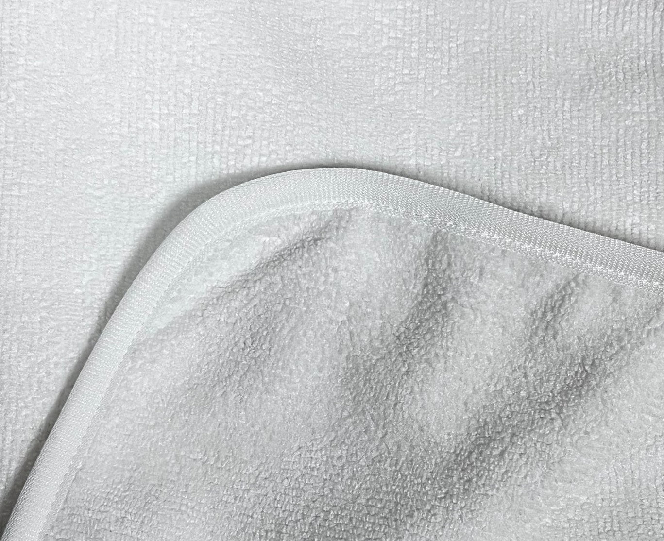 Partex micro4™ Microfiber Terry w/White Binding 16"x24" Towels - 12/Pack - 2.5 lb per pk