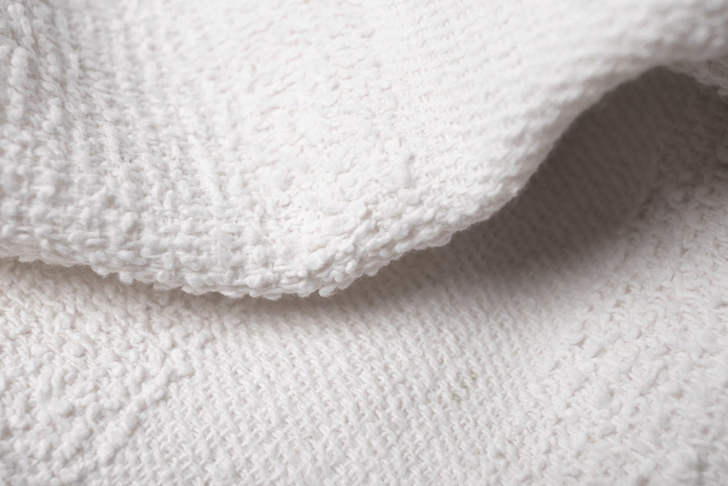 ProTex Essentials20PRO™ White 14"x25" Towels - 12/Pack - 2.0 lb per pk